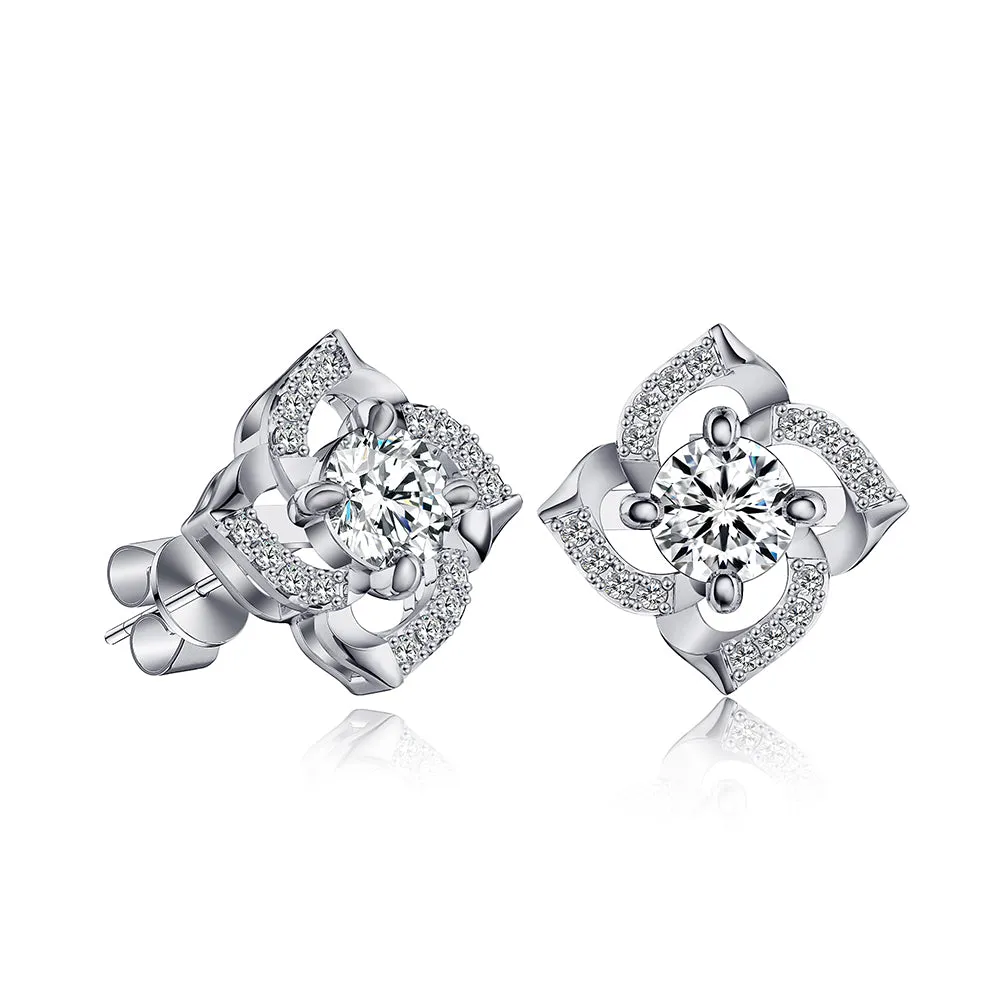 1.16 CT. Blooming Flowers Shiny Moissanite Diamonds Stud Earrings