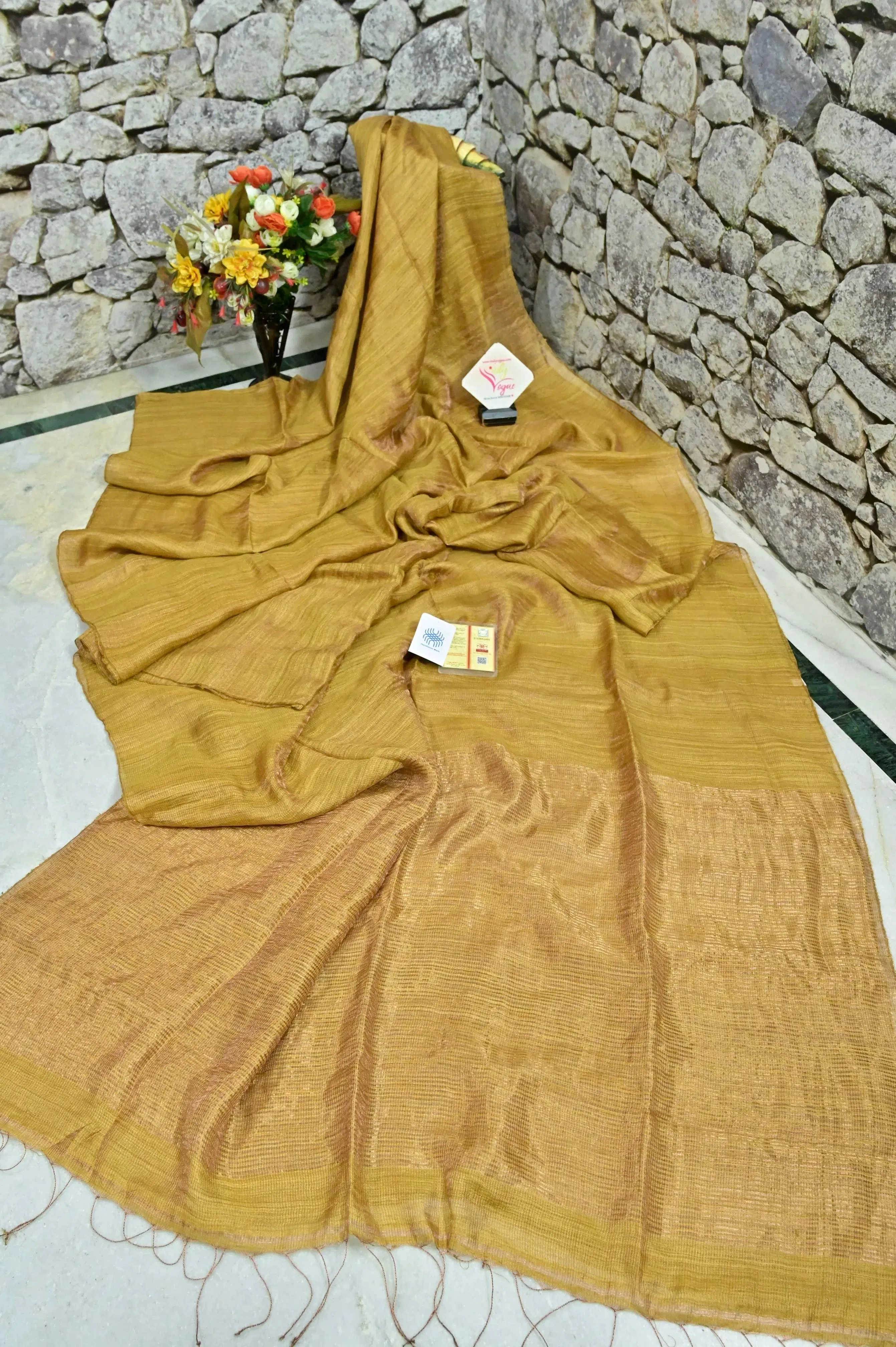 Golden Color Pure Metalic Matka Silk Saree