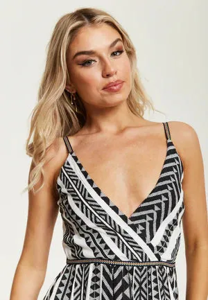 Liquorish Aztec Jacquard Maxi Dress In White And Black