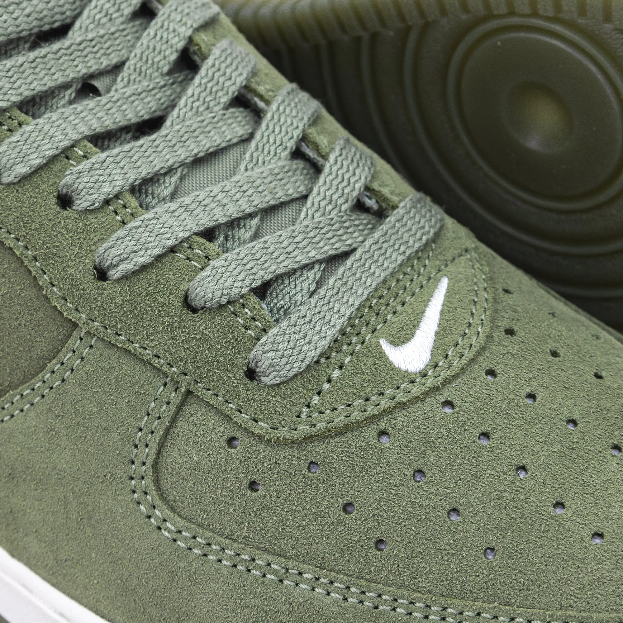 Nike Air Force 1 Low Retro COTM "Oil Green" DV0785-300