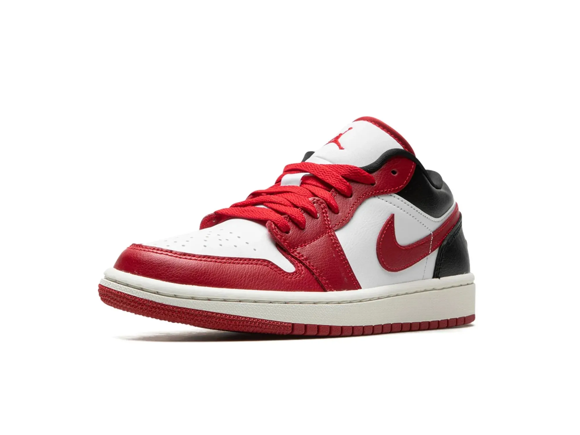 Nike Air Jordan 1 Low "Reverse Black Toe"