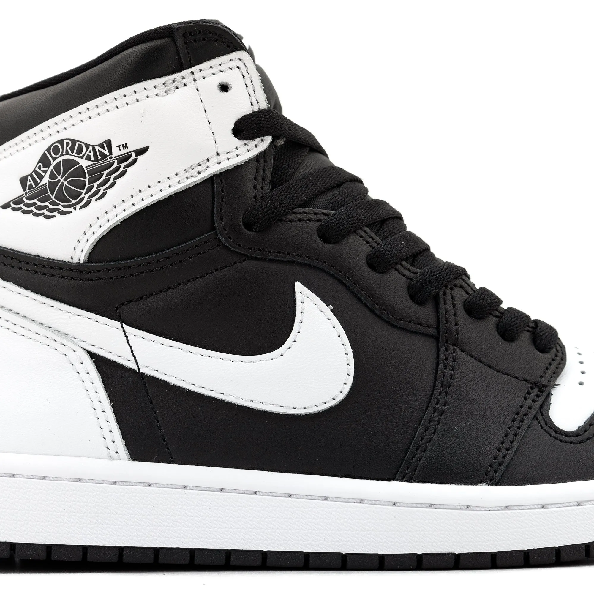 Nike Air Jordan 1 Retro High OG Men's Shoes Black/White DZ5485-010