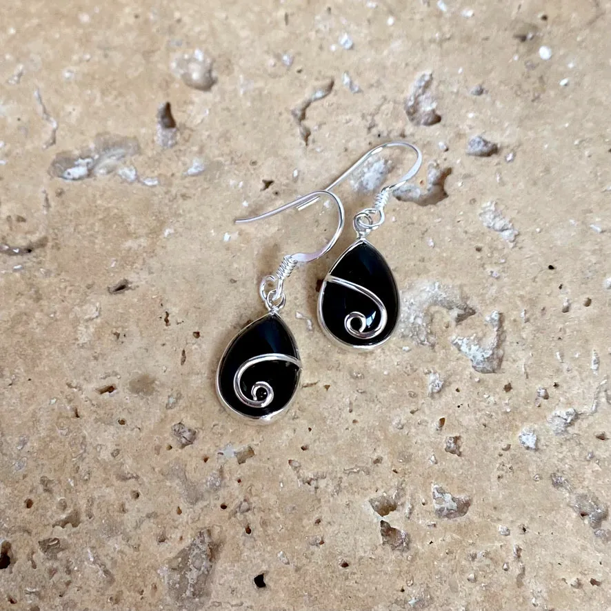 Onyx Earrings - Sara