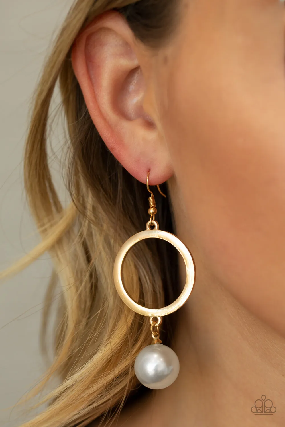 Paparazzi SoHo Solo - Gold Earrings