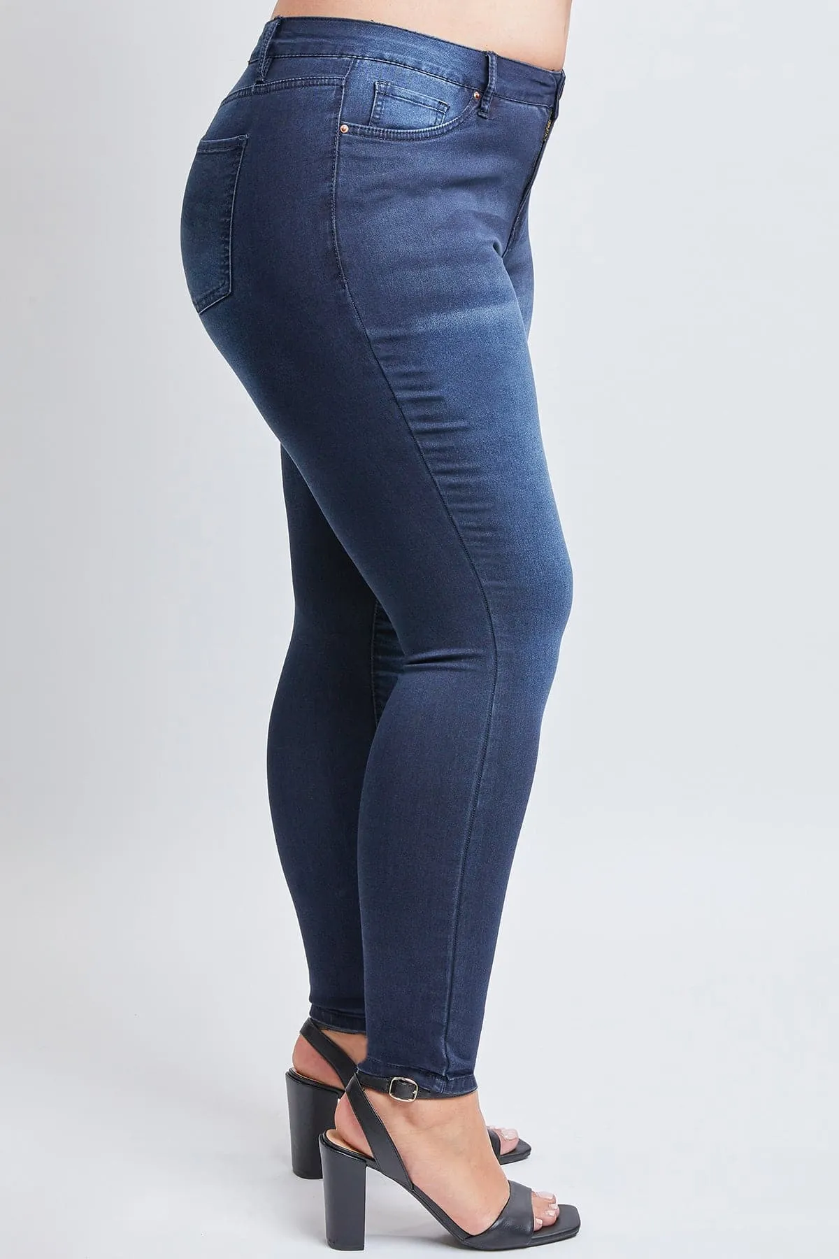 Plus Size Women's Essential HyperDenim Skinny Jeans