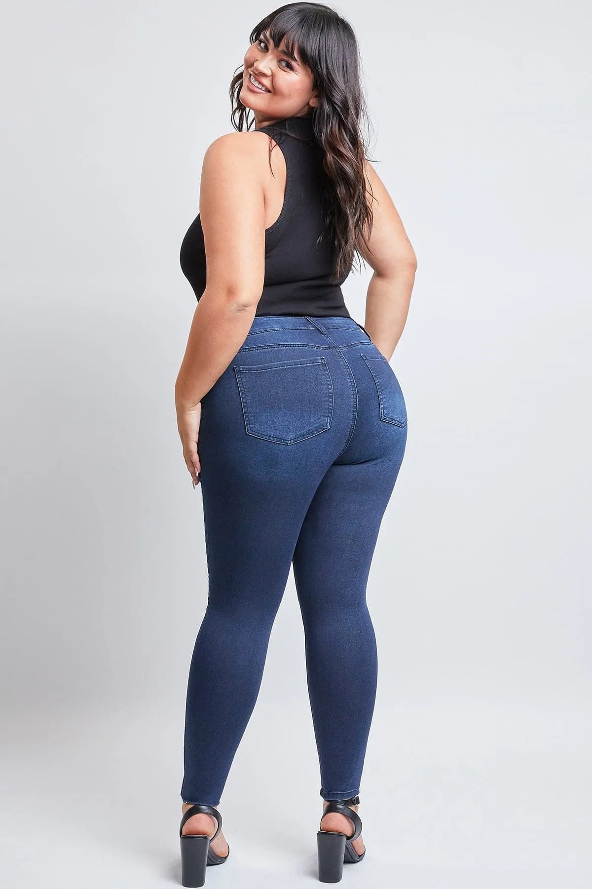 Plus Size Women's Essential HyperDenim Skinny Jeans