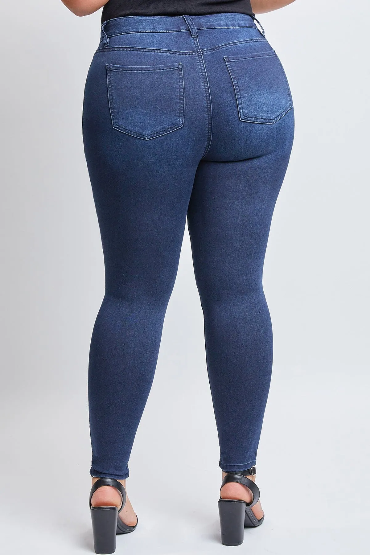 Plus Size Women's Essential HyperDenim Skinny Jeans