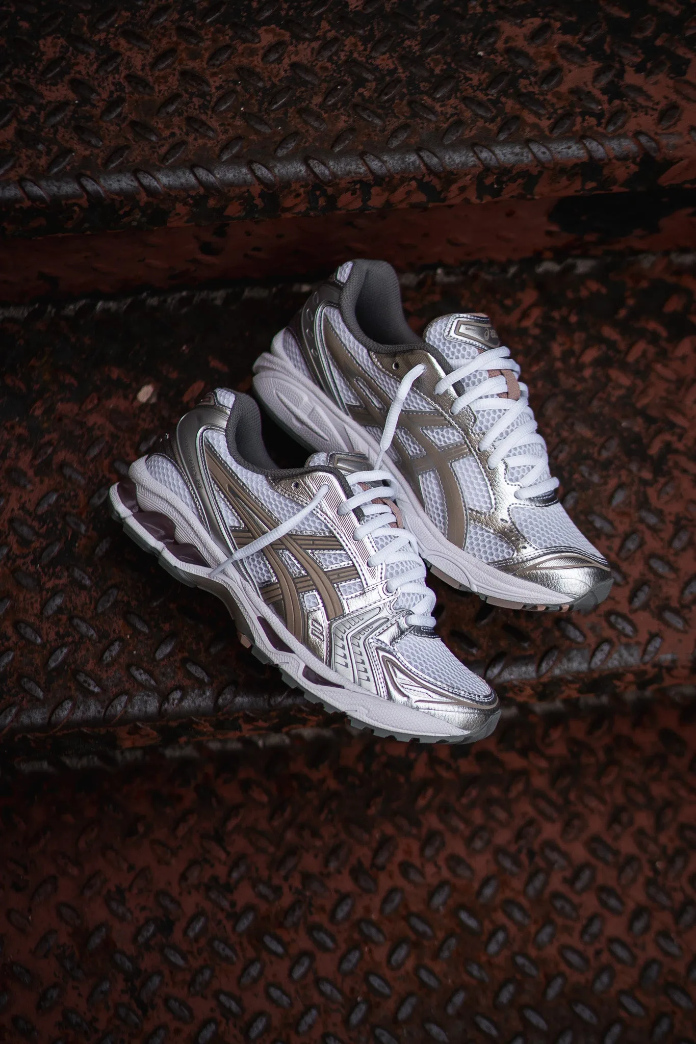 Women Asics Gel-Kayano 14 (White/Moonrock)